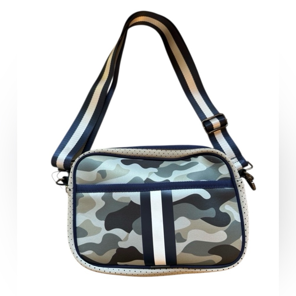 Haute Shore Drew Crossbody Bag Camo Print Lightweight Neoprene